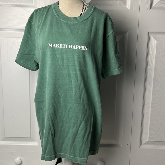 Make It Happen Tee Green White Medium - Picture 1 of 5